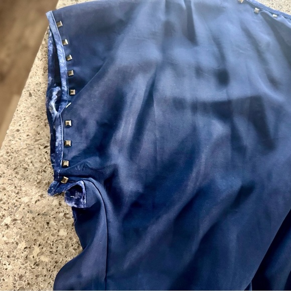 Tie-Dye Blue Sheer Oversized Blouse with Studded Accents - Size S ⭐✨ - Picture 8 of 12